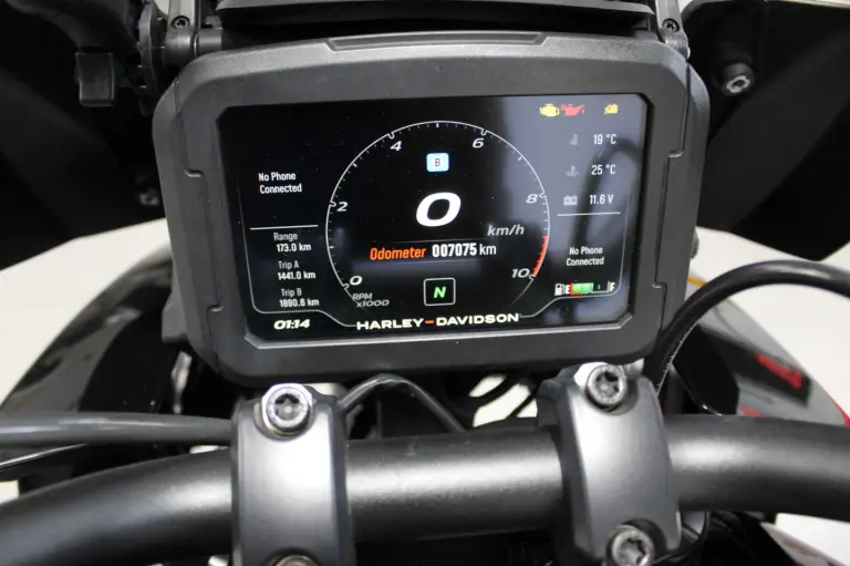 d87bf579-cff2-43c5-bc5e-209fbc714a23