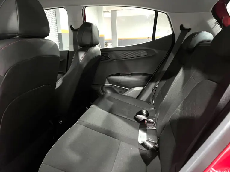 0b58b572-c90c-4f2b-9b66-50b01807c3f3