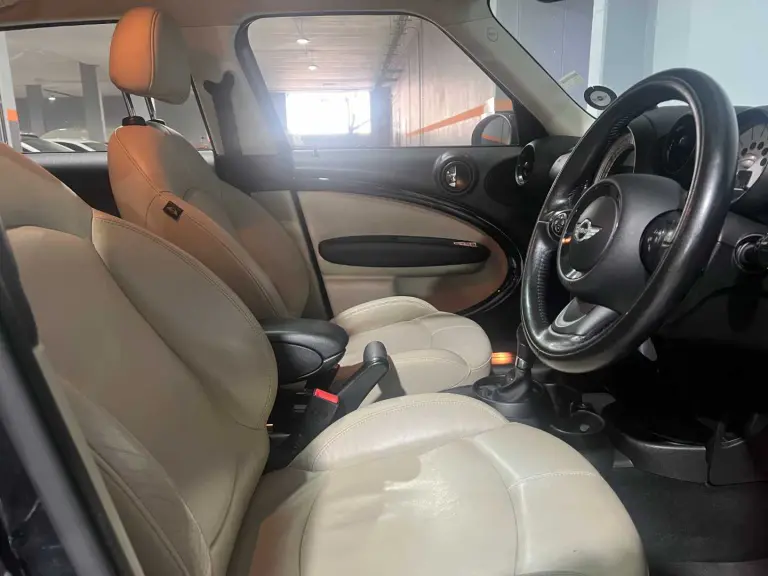 23df77c6-3f6c-46c4-be67-b7ac7c03b857