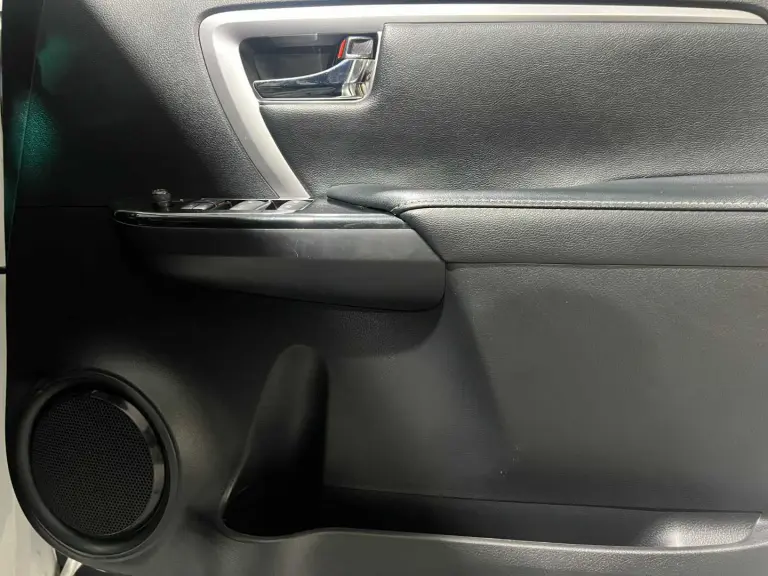 4925597e-9fe8-485e-ba82-d8f02b3409fe