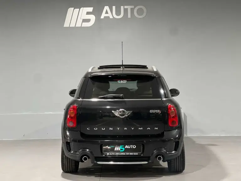 5bffd518-ca6a-462a-8059-9d77fa978ec7