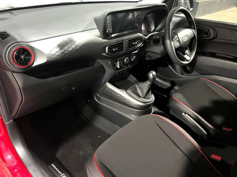 803b16ab-42e2-4cc5-a856-50fffcf940ef