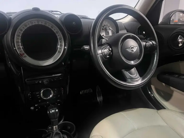 b67e4db0-db6d-4dbc-a0af-1c4fab44141a