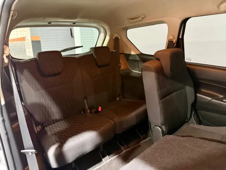 c976e1c0-5b65-4504-8f74-c09d63deb23c