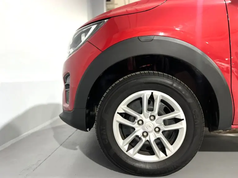 cb5bc89e-fb13-452f-adca-963d69e532d6