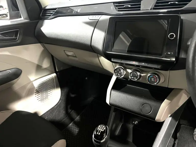 db3678cf-b472-4adf-b937-44457f5e7377