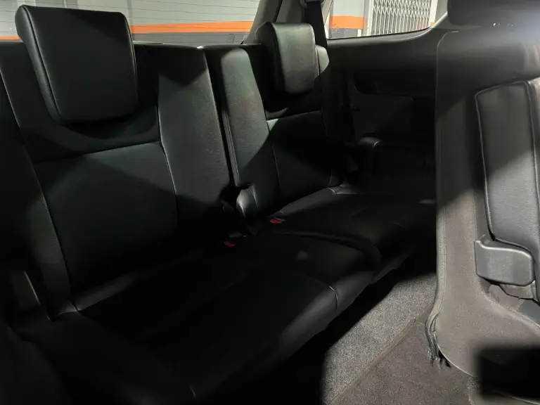 ec1bd2c2-b820-4b16-828d-cfe5eefbf070