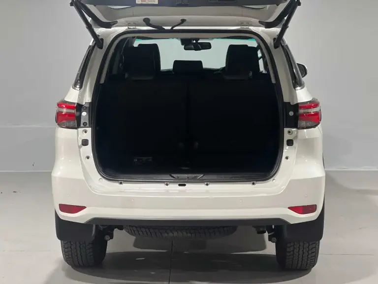 f232b8ff-0e49-4bde-ad33-21388ef88674