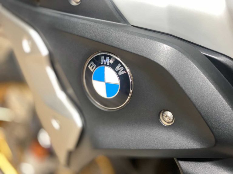 e898debe-793c-4628-aee7-5d6975cdc1eb