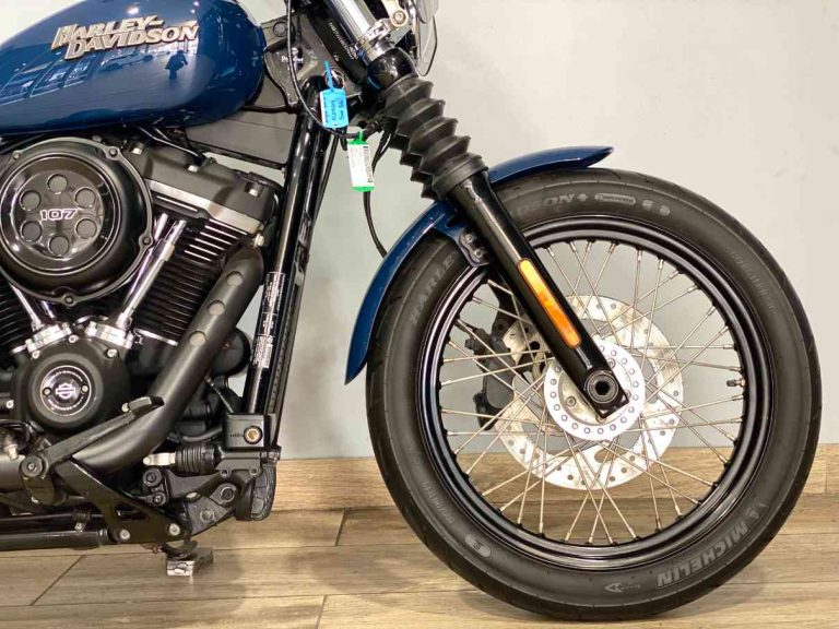 039c2135-14a6-4a3b-a220-8884048e9548