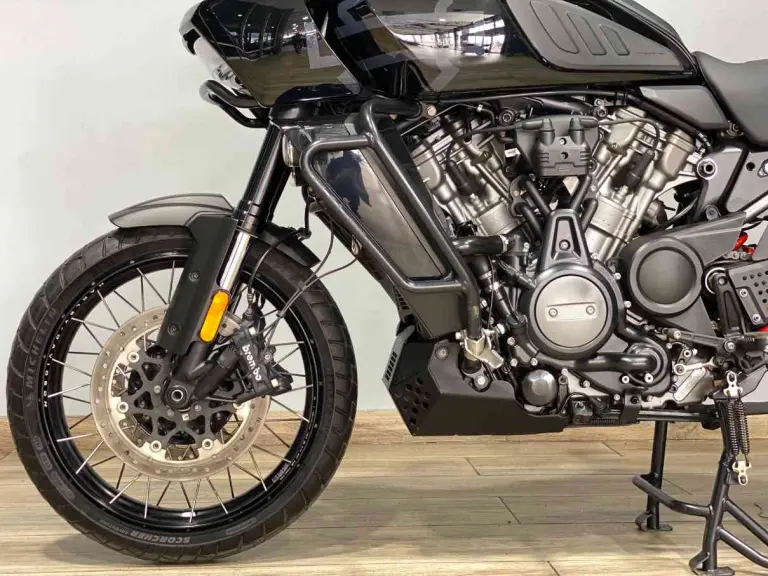 0476a244-7ef8-49b5-b988-56093c643492