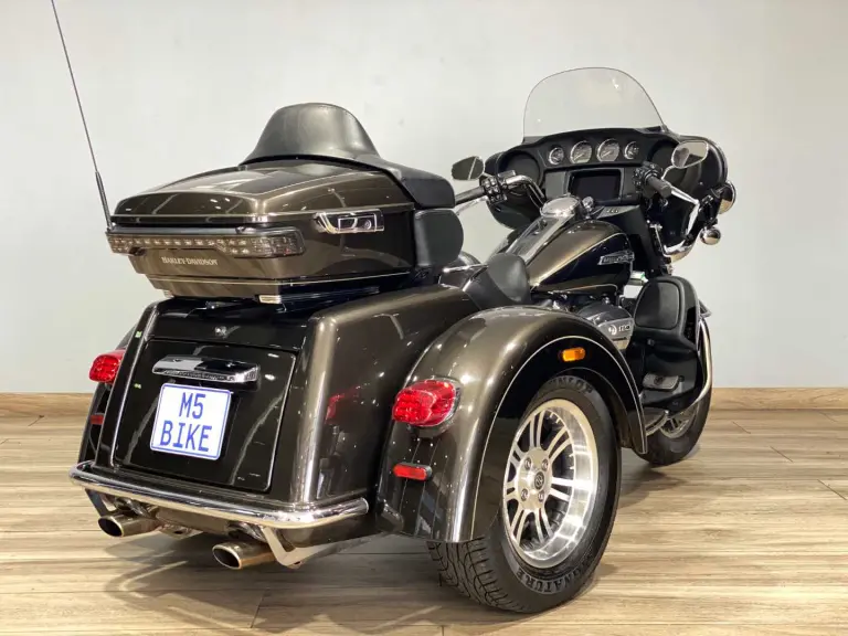 05525628-9feb-44db-aa12-0b37251e9c22