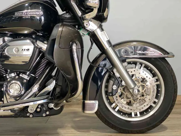 11d7049c-acf4-4126-b907-0f4ac55a23a3