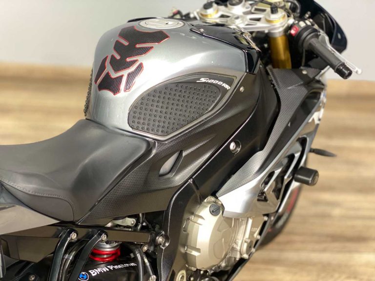 6d10e433-8b4d-4540-bb98-da43ecdda5af