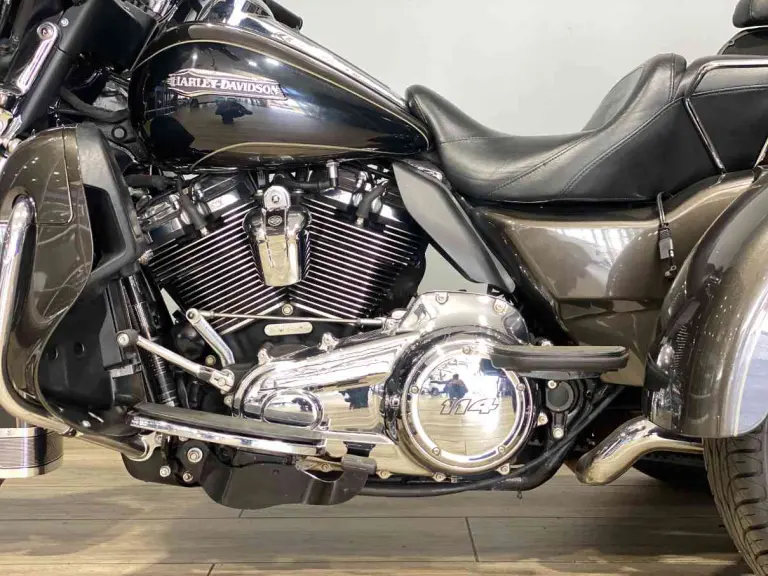 a1ef57c2-2da4-4895-882f-36c237b535da