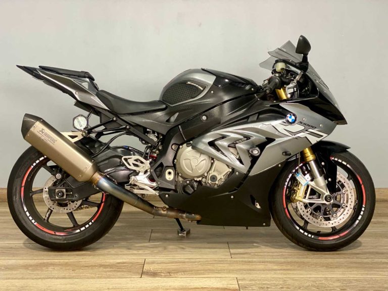 a4de765d-57d2-4b75-85b7-07af3f20a0ec