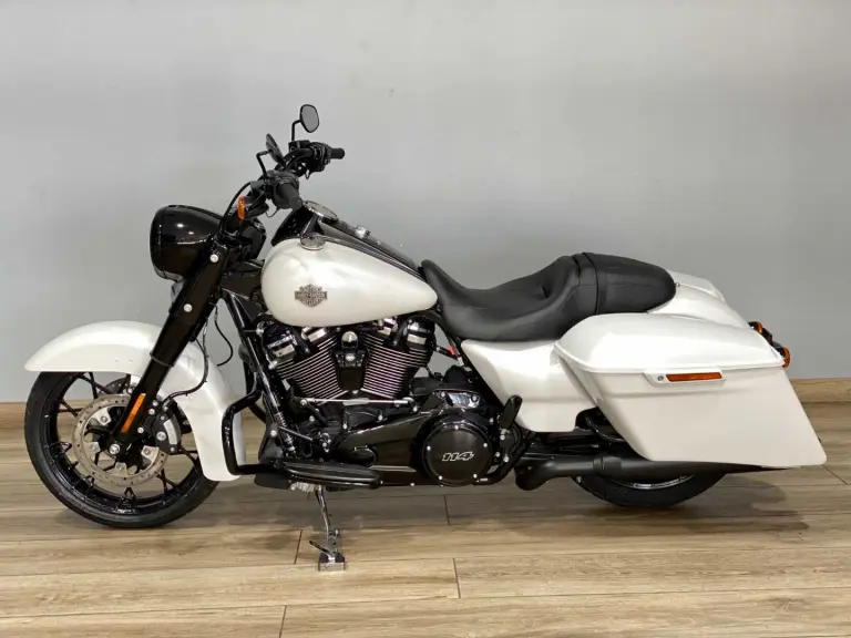 b222f332-df6c-4ec8-ae6b-c22d320d4239