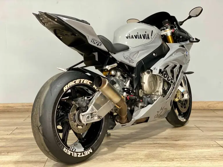 d861c346-22ce-4c15-af40-ada50150a21d