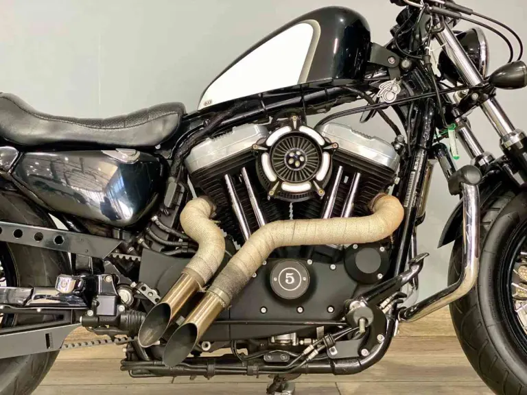 e0986d8c-06e0-42c1-a302-c8a736d9c619