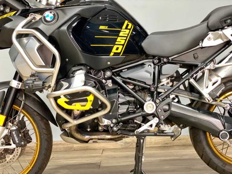 e4fdef1f-e745-45a4-bd94-d09d0449dfe7