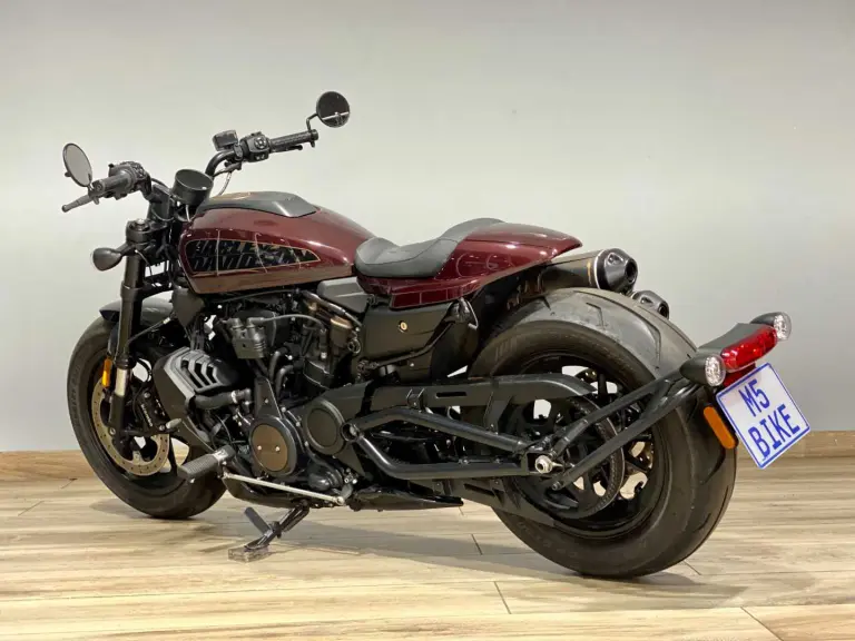 e6521acf-3f87-4d16-9b18-c558d971ba8a