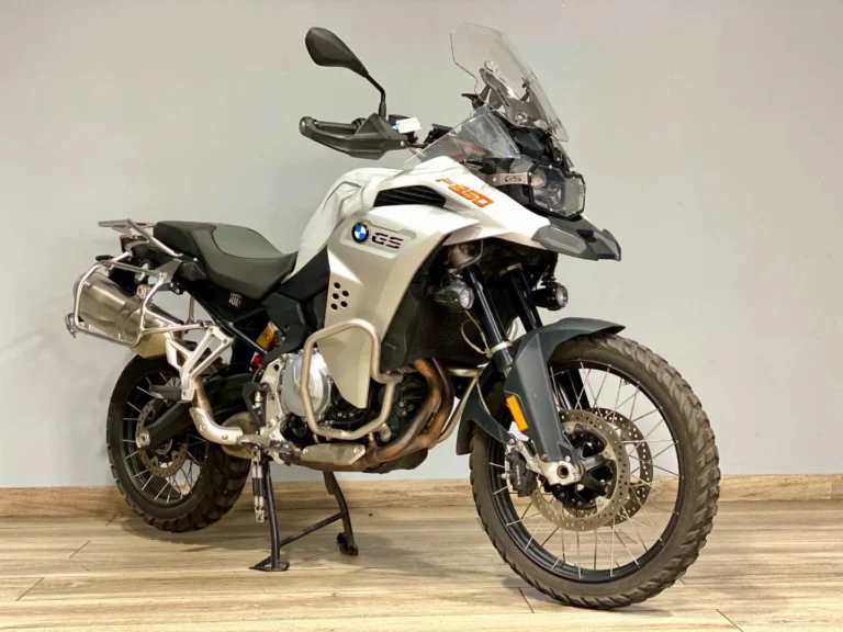 ede836f2-a869-488c-b117-c1c8371738b3