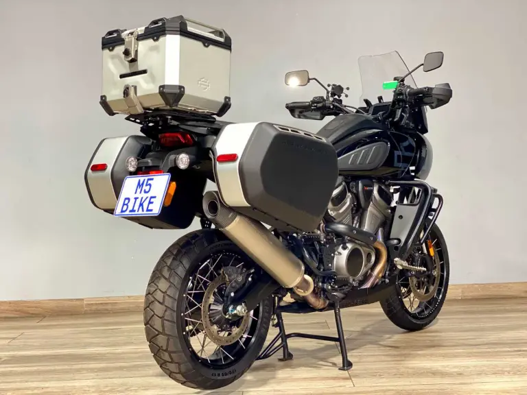 eed8b4a4-c277-4476-a03d-33df2b519ee9