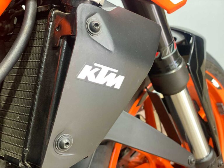 f3e24946-f8b8-44b1-8908-29ac4a4a8fcf