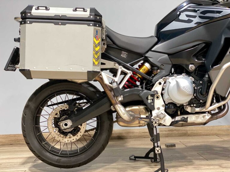 f441bee4-6602-4ccd-b4e5-a954ffd7b2d4