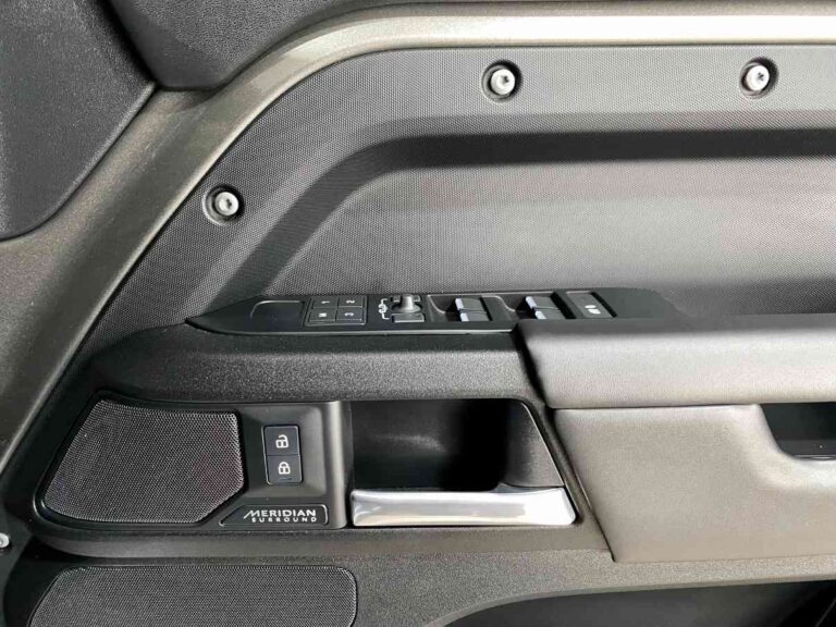 28b562fe-d259-4a26-b636-577e1b33bc3f