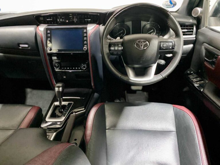 21c0bab2-02e2-41d8-940a-9f5f618e420b