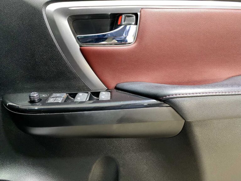 56dc9f4a-c1bb-41d1-8221-28d0322ec76d