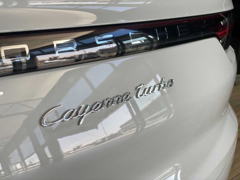 a0c6eb33-ed94-4266-8f72-2a613e18a108