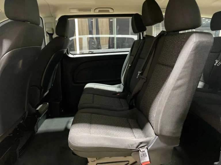 a38fb13d-6f32-4f79-9e51-47d87a90e60b