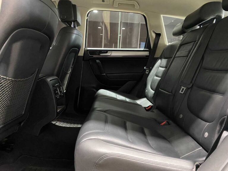 b226eb2e-3b68-4697-b423-b8e56725859d