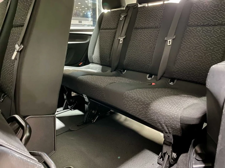 dcceb36e-3cc4-49fb-854d-a5608731d58d