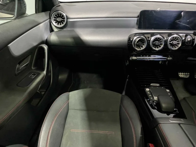 04c8d87c-5e41-40ec-b72c-4f8b213ec7cc