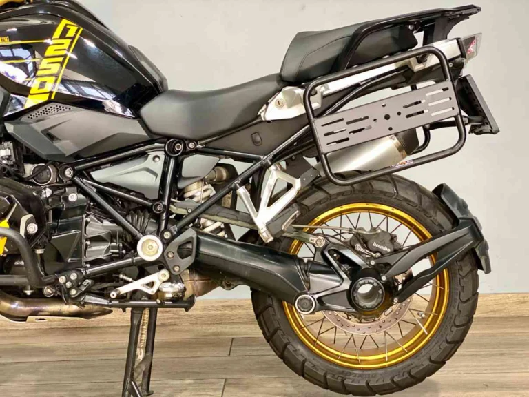 0c805ed5-e1fd-4784-b2ca-5fd55075e4f2