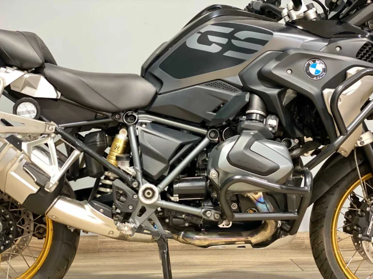 1985831f-70e6-40b7-82b8-97fcf94f807d