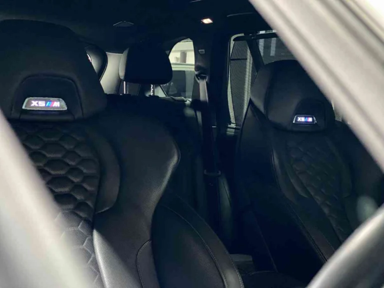 1bad6787-a820-4ebd-aed7-73fc1c3c52d6