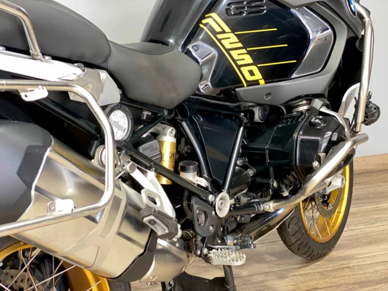 21a49ac7-2f8c-45b0-ab1d-bc6e1e837c56