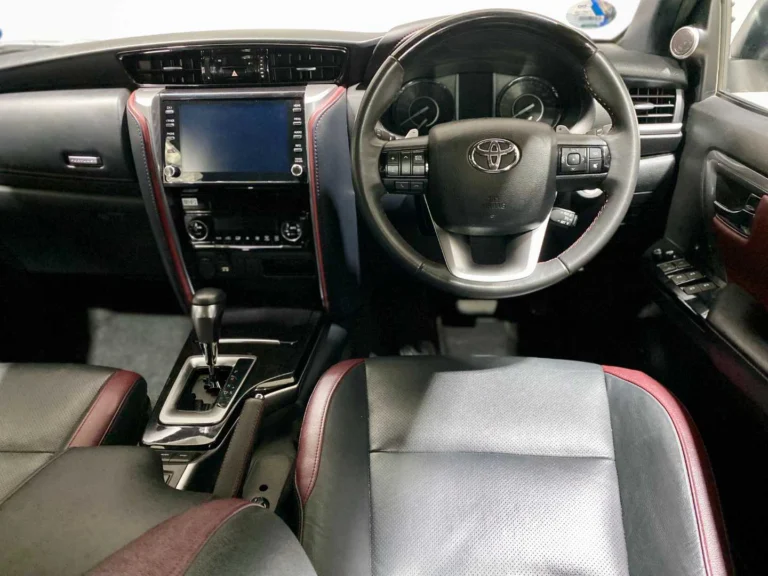 21c0bab2-02e2-41d8-940a-9f5f618e420b