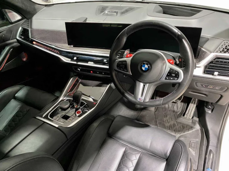 269707b3-5003-4bc2-b35c-b5fa9b8b04cf