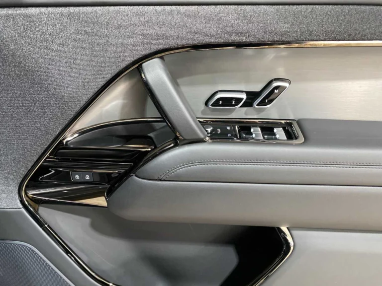 2dd282b9-f1ec-46ff-a60a-34969d787fea