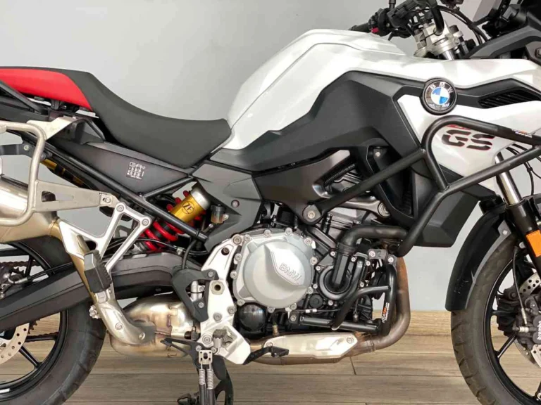 33ccab4a-83e2-4b25-8c5a-2d6a983d343e