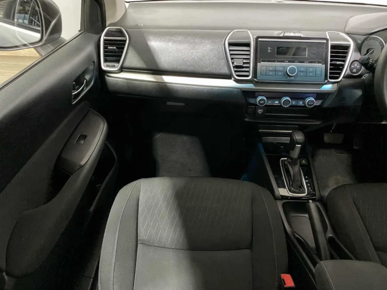 4786128e-b64c-4a1d-9483-70592fb02937