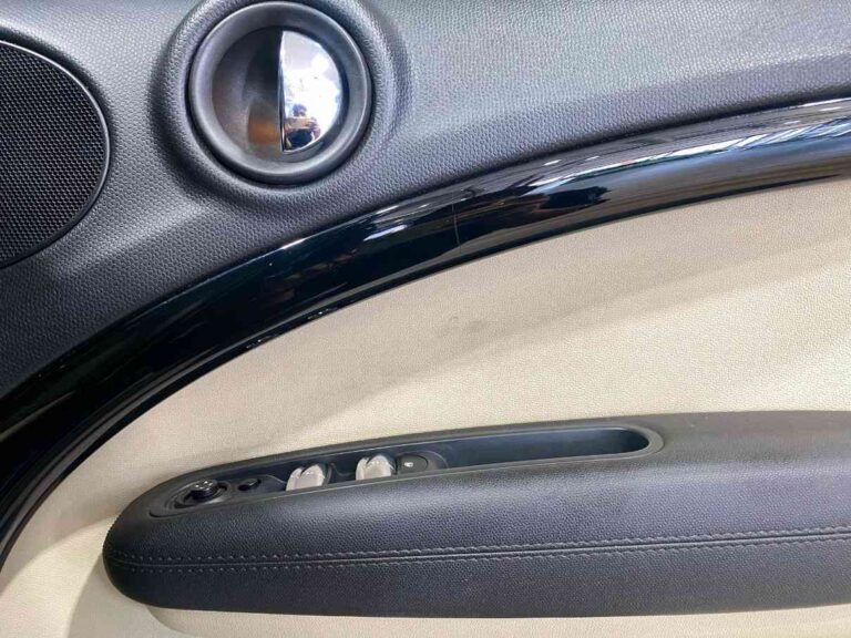 48aab8a3-935c-4699-8207-8a7c2cfc7869