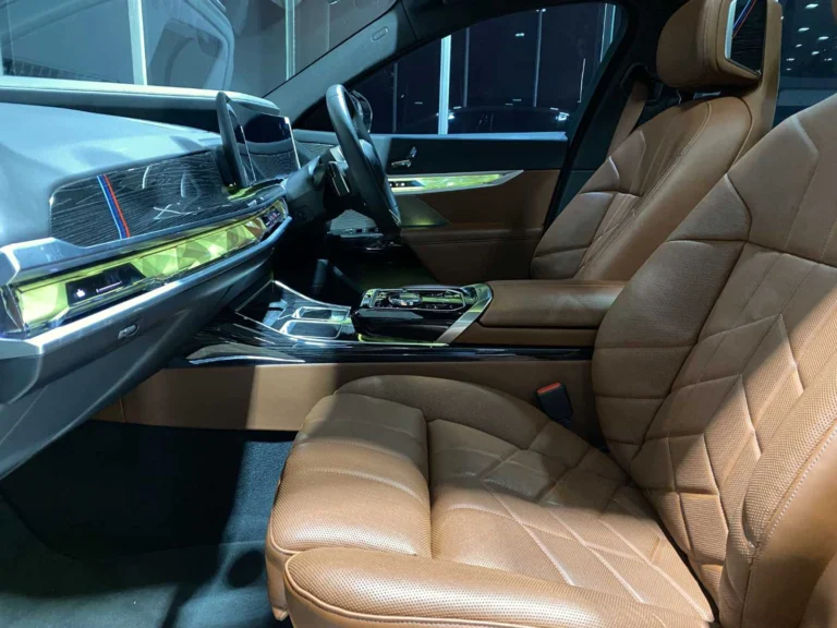 502f0260-4d60-485b-82b8-74a60c63c3fb