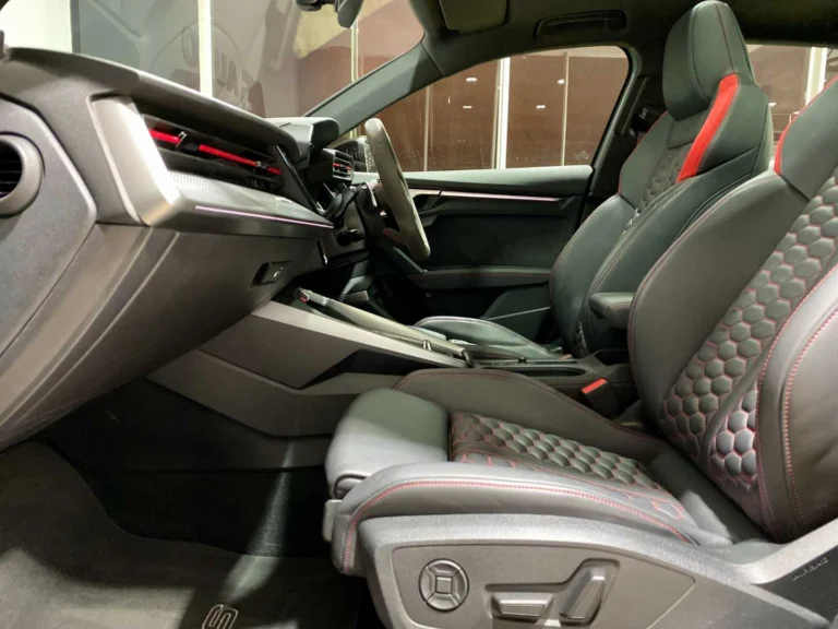 5b9b703a-f08a-4260-b787-ebbfdec03fa9