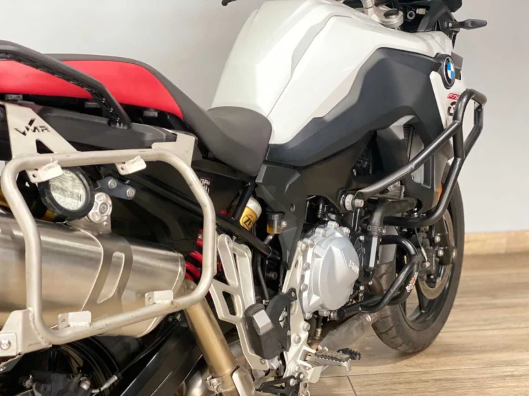 76cf3d0b-9190-4c40-a642-a90fff1d25fc